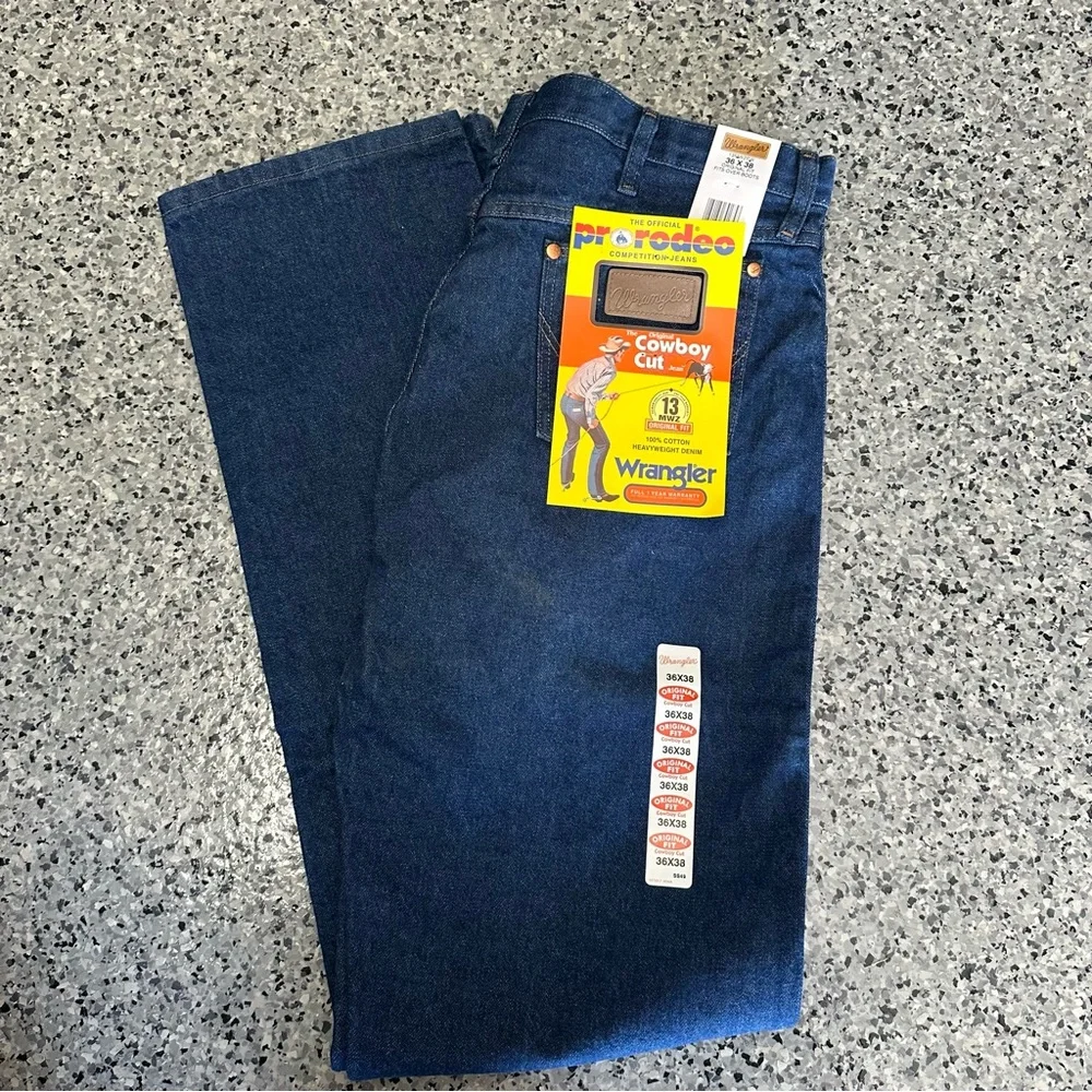 Men’s new Wrangler Pro rodeo cowboy cut denim blue jeans original‎ fit 36x38